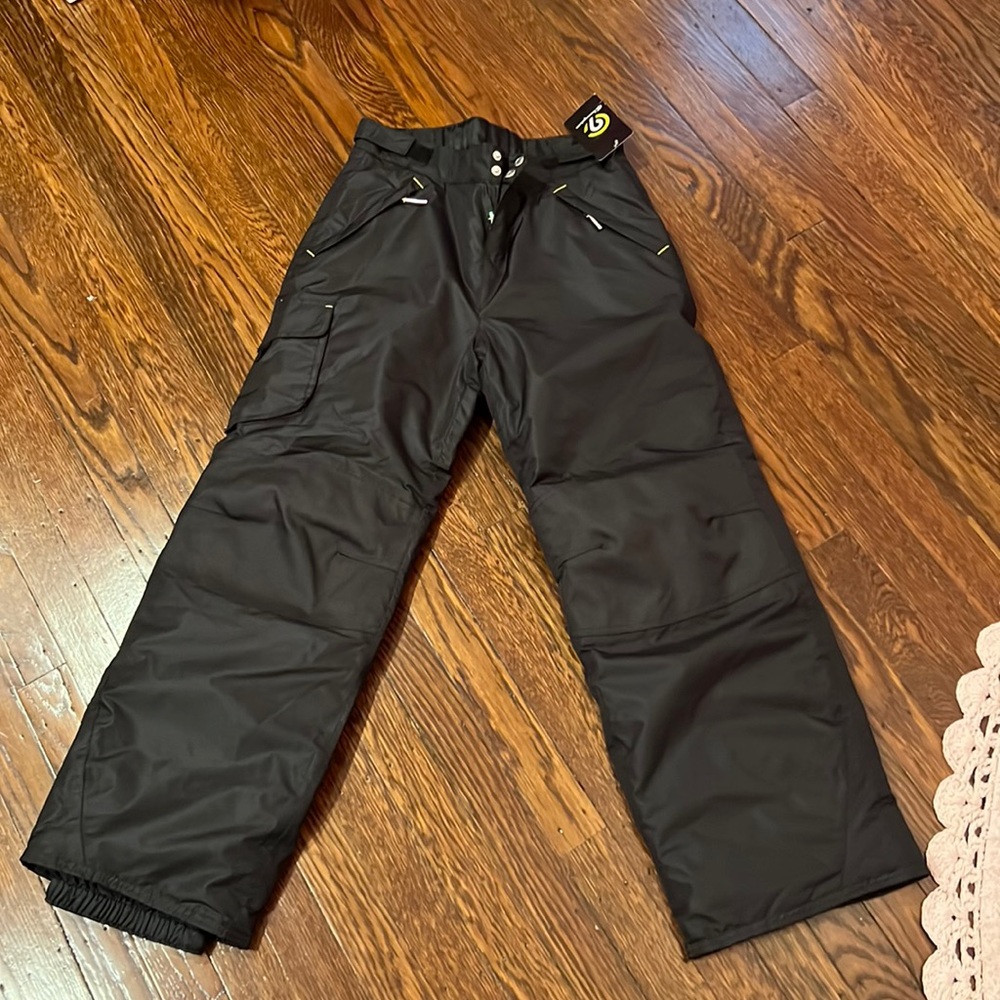 Girls champion brand new with tags snow pants size 10/12